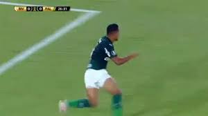 Franco armani (born 16 october 1986) is an argentine footballer who plays as a goalkeeper for argentine club river plate, and the argentina national team. River Plate Vs Palmeiras Roni Aprovecho Grosero Error De Armani Para El 1 0 Por Copa Libertadores Video Deporte Total El Comercio Peru