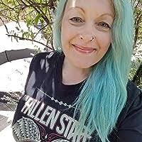 Adele Mcconnell's Instagram, Twitter & Facebook