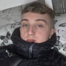 Stream Cian Heaton music