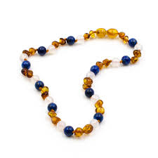 Découvrez la collection de colliers ambre de trabbia vuillermoz ⭐ paiement en 3x sans frais ⭐ livraison gratuite ⭐. Collier Ambre Bebe Cognac Agate Blanche Et Lapis Lazuli 123ambre