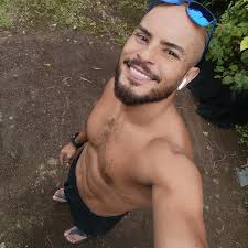 Erik Murillo (@emmreeva) • Instagram photos and videos