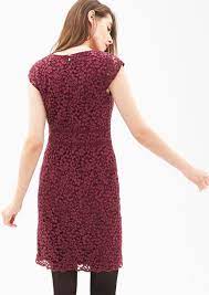 Ontdek je fashion favorieten voor shop dameskleding van s.oliver! S Oliver Black Label Shiftjurk In Bes S Oliver Black Label Shift Jurk Dames Bes Maat 36 Etuikleid Kleid Mit Armel Hochzeitskleid Spitze