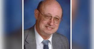 Arthur Rohr's Instagram, Twitter & Facebook