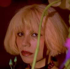 Genevieve Artadi's “Visionary” Expresses Gratitude