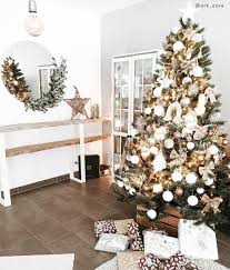 Noel 2020 48 Idees Cadeaux Pour Surprendre Vos Proches Westwing En 2020 Cadeau De Noel Original Cadeau Noel Decoration Salon Cuisine