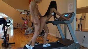Porn in the gym on the treadmill