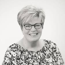 Bonnie Stewart — Sterling Thompson Company