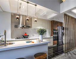 This fashionable linear pendant kitchen island light fixture is made of sturdy iron metal with a downward light bulb design in the metal square. Best Pendant Light Fixtures For Kitchen Island Lighting
