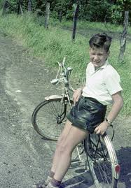 Pin Von Radodar Auf Alte Zeiten In 2020 Lederhose Kurze Lederhose Hosen