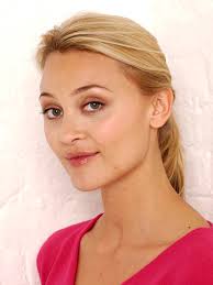 Christine Stephen's Instagram, Twitter & Facebook