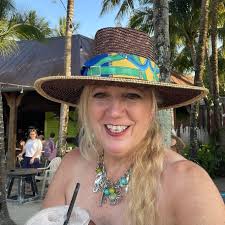 guess i still gotta learn to love 💔 should we release this? Zoe Wees