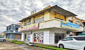 Selling car accessories and parts. Sandakan Tung E