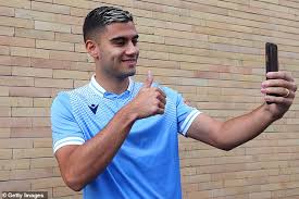 Luis alberto, luiz felipe and andreas pereira are all suspended, with francesco. Manchester United Outcast Andreas Pereira Unveiled As A Lazio Player Aktuelle Boulevard Nachrichten Und Fotogalerien Zu Stars Sternchen