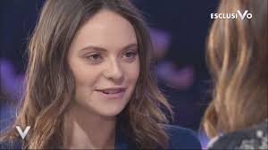 Francesca michielin tropicale alternative version ft the bluebeaters. Francesca Michielin Chiamami Per Nome Eta Carriera Fidanzato Newsby