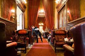 Le Big Ben Bar Le Train Bleu 1 Er Etage Gare De Lyon Place Louis Armand 75012 Paris Restaurant Paris Gare De Lyon Le Train Bleu