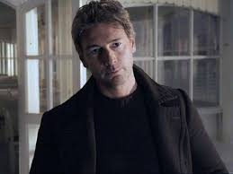 Roberto farnesi nasce a cascina, in provincia di pisa, il 19 luglio 1969, ha 51 anni e quest'anno ne per quanto riguarda la sua vita privata, roberto farnesi ha da moltissimi anni una compagna di. Roberto Farnesi E La Sua Giovanissima Fidanzata Solo Io Ricevo Critiche