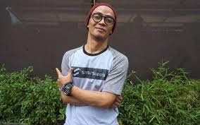 Ceramah terbaru dan lucu ustad evie effendi 2021. Akui Salah Tafsir Karena Kecapean Ust Evie Effendi Minta Maaf Islami Dot Co