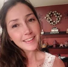 Amber Pouliot's Instagram, Twitter & Facebook