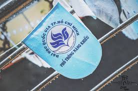 Minh họa xe buýt và thước kẻ, học sinh công nghệ giáo dục ánh sáng học tập, bóng đèn nguyên tố, năng khiếu, khu vực png. Báº¡n Hiá»ƒu Ptnk Nhiá»u Ä'áº¿n High School For The Gifted Alumni Vietnam National University ÙÙŠØ³Ø¨ÙˆÙƒ