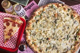 I was honestly expecting this pic to go full troll and be melted plastic on ritz crackers. St Louis Style Pizza Scientifically Designed To Polarize Pizza Lovers