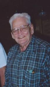 Royce Perry's Instagram, Twitter & Facebook