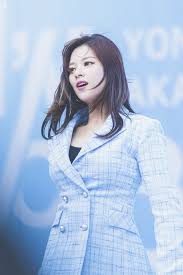 Twice Jeongyeon 190517 Yonsei University The Akaraka Festival Long Hair Styles Girl Crushes Twice Jungyeon