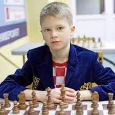 Tord and joona kiiski joined the stockfish project and the glaurung project slowly faded away. Top 10 Strongest Chess Engines Chesstutor Learn How To Play Chess Online