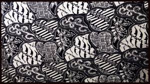 Namun batik pesisir menyerap berbagai pengaruh luar, seperti para pedagang asing dan juga pada akhirnya, para penjajah. 17 Motif Batik Modern Nusantara Tradisional Dan Asal Daerahnya