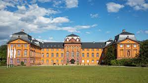 Das schmerzzentrum klinik löwenstein bietet das gesamte spektrum der schmerztherapie von konventionell bis interventionell an. Schloss Lowenstein Seminar Venue And Meeting Rooms At Kleinheubach Allemagne