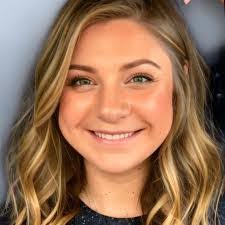 Abigail Ferry's Instagram, Twitter & Facebook