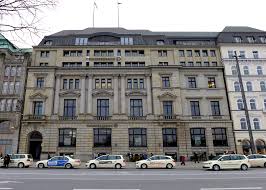 Founded in 1870, we provide banking services to companies, governme. Dresdner Bank Hamburg Eigenkapital Deutsche Bank