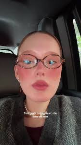 Sabrina Newton's Instagram, Twitter & Facebook