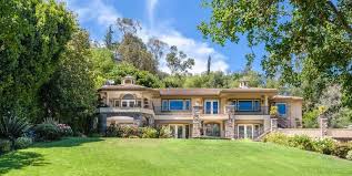 Shorty) was born in los angeles, california, usa. Kris Jenner S Keeping Up With The Kardashians House Is For Sale