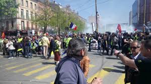 Une vidéo diffusée en direct sur facebook témoigne. La Repression De La Manifestation A Toulouse Ou La Fascisation En Marche Initiative Communiste
