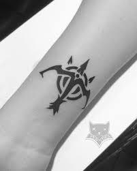 Tattoofilter is a tattoo community, tattoo gallery and international tattoo artist, studio and event directory. League League Of Legends Scharfschutzen Emblem Ich Liebe Es Tatowierungen Von Kostenlo Tattoos For Guys Tattoos Time Tattoos