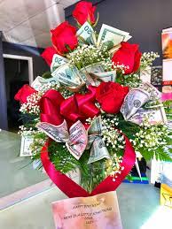 Roll money bouquet with dry flower tutorial. Birthday Money Flower Bouquet 10 18 17 La Flowers Money Roses Money Flowers Birthday Flowers Bouquet Birthday Money