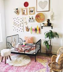 見てるだけでうっとり カラフルで可愛いらしい海外の子供部屋10選 folk children room girl boho kids room kid room decor