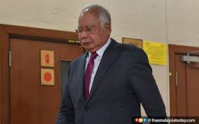 Kakak saya duduk di bangku smp kelas 2. Anak Sungai Derhaka