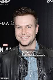 Taryn Davidson and Toni Garrn attendThe Cinema Society & Gucci Guilty...  News Photo