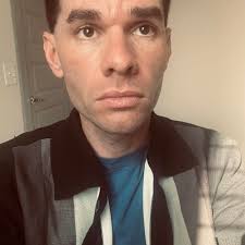 The Lady in Red. Little Edie