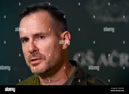 Aircom hi-res stock photography and images