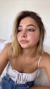 She became very popular with an appearance in netflix's treasure hunt series 'outer banks' in 2020. Maddie Cline Madelyn Cline Tiktok Watch Maddie Cline S Newest Tiktok Videos