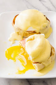 Foolproof Hollandaise Sauce Here S A Foolproof Recipe For Hollandaise Sauce Perfect For An At Home Version Eggs Benedict Recipe For Hollandaise Sauce Recipes