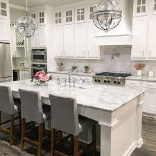 I mean i love a good neutral paint color, but white always seemed so … plain. Sherwin Williams Pure White Sherwin Williams Pure White White Kitchen Paint Color Sherwinwilliamspurewhite Whitekitchen Paintcolor