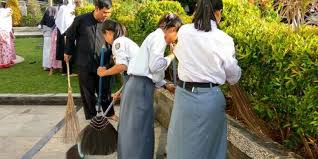 Contoh gotong royong di sekolah. Contoh Kegiatan Sekolah Yang Membutuhkan Gotong Royong
