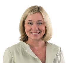 Alexandra Seifert's Instagram, Twitter & Facebook