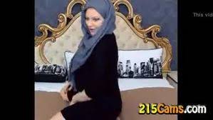 Dewi jembut lebat hijaber masturbasi. Hijab Masturbasi Videos Apetube