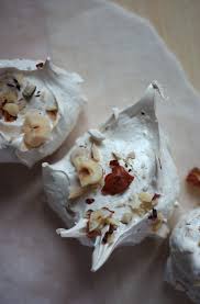 Brown Sugar Cinnamon And Hazelnut Meringues Hazelnut Meringue Recipes Eat Dessert