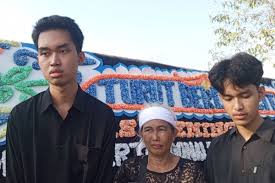 Pesan “Semoga Papa Baik-baik Saja” Jadi Kalimat Terakhir untuk Iptu Donald  yang Gugur Usai Padamkan Karhutla