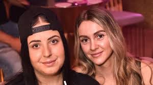 Amanda Marxen's Instagram, Twitter & Facebook